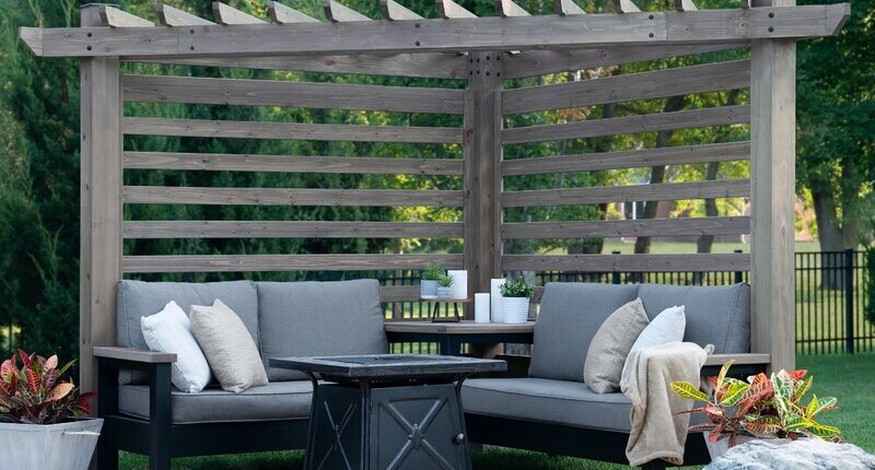 HOW TO PREPARE YOUR OUTDOOR SPACE FOR SUMMER